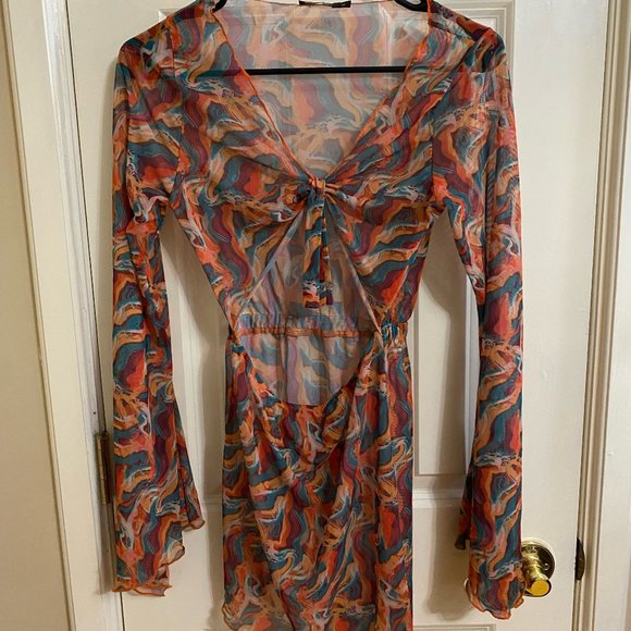 NWOT Nasty Gal Cut Out Flared Sleeve Tie Front Mini Dress - Picture 2 of 6